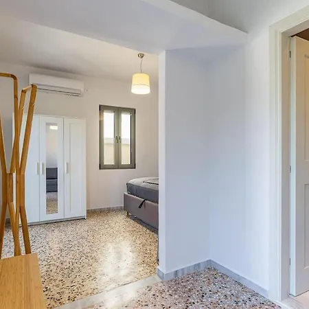 Molos Villa *