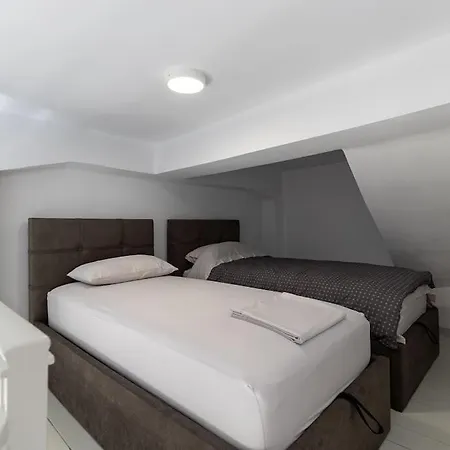 Molos Residence Μόλος